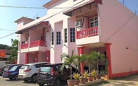 Rose Garden Inn